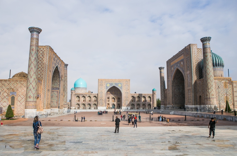 Uzbekistán al completo con guía y transporte desde Logroño